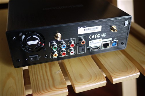 配備安卓智能 開博爾K660i高清機(jī)試用 